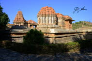 Tempelbezirk von Nagda (Saas-Bahu-Tempel)